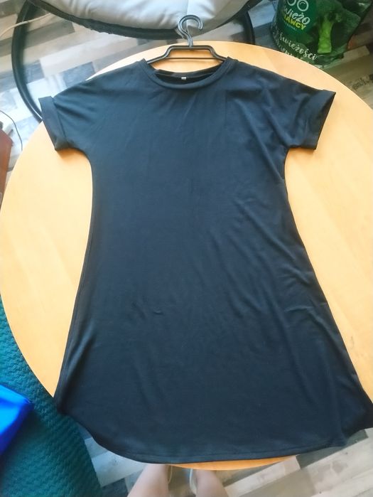Czarna sukienka krótka S 36