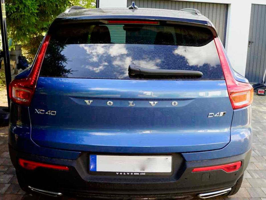 VOLVO XC40 D4 - RDesgn