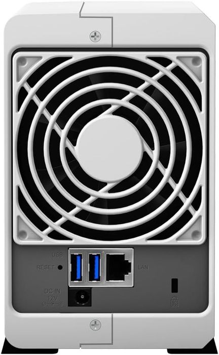 Synology DS216j 6 TB 2 Bay Unit NAS com 2 x 3 TB Seagate IronWolf