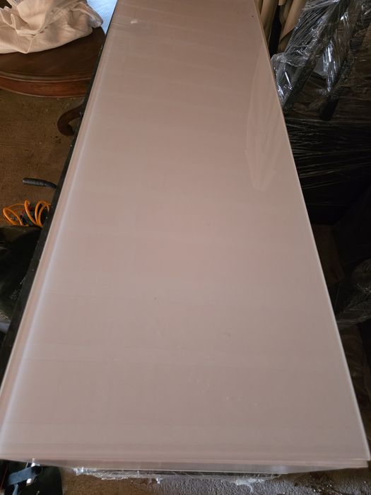 Móveis de sala com mesa