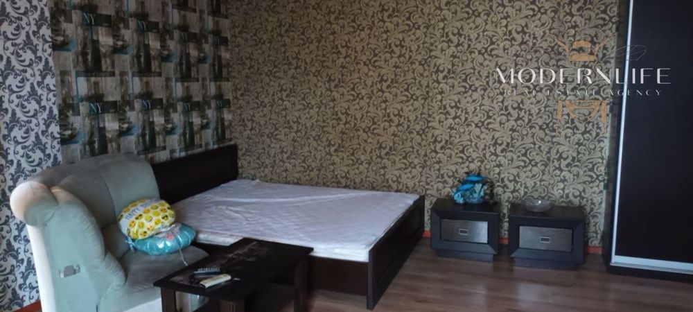 Продаж ділянки з будинком 75 м² в с. Зелений Бір