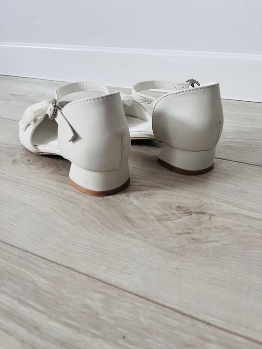 Buty komunijne Jenny rozmiar 32