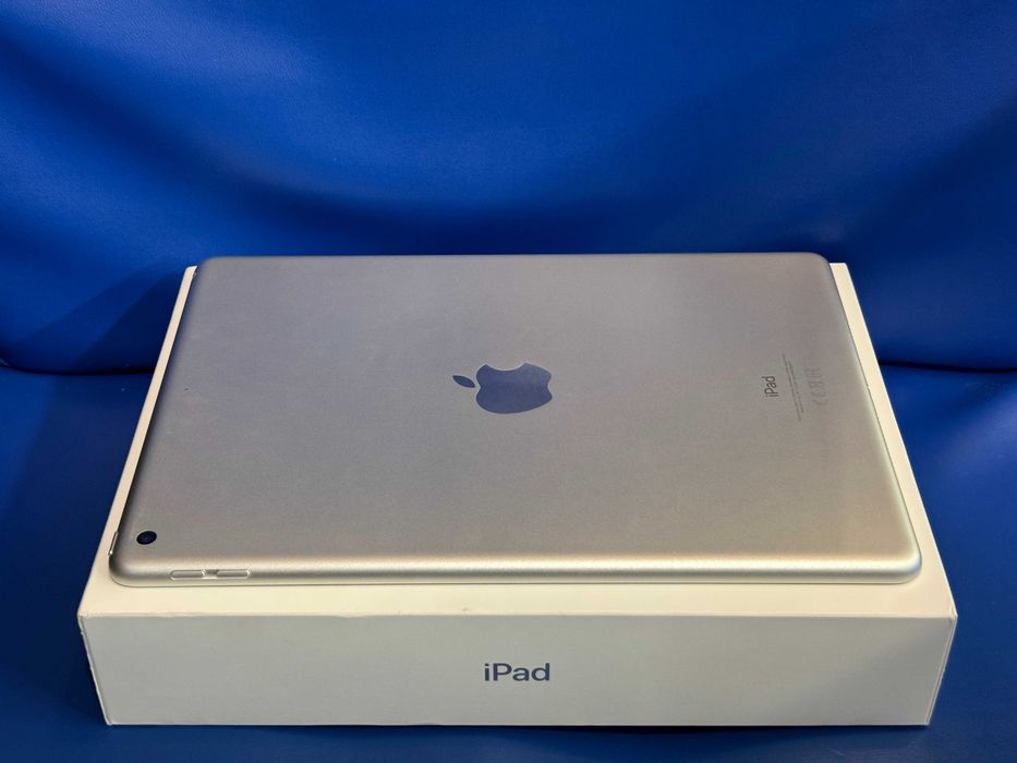 Tablet Apple iPad 9 generacji 64GB komplet   bez iCloud/MDM   jak NOWY