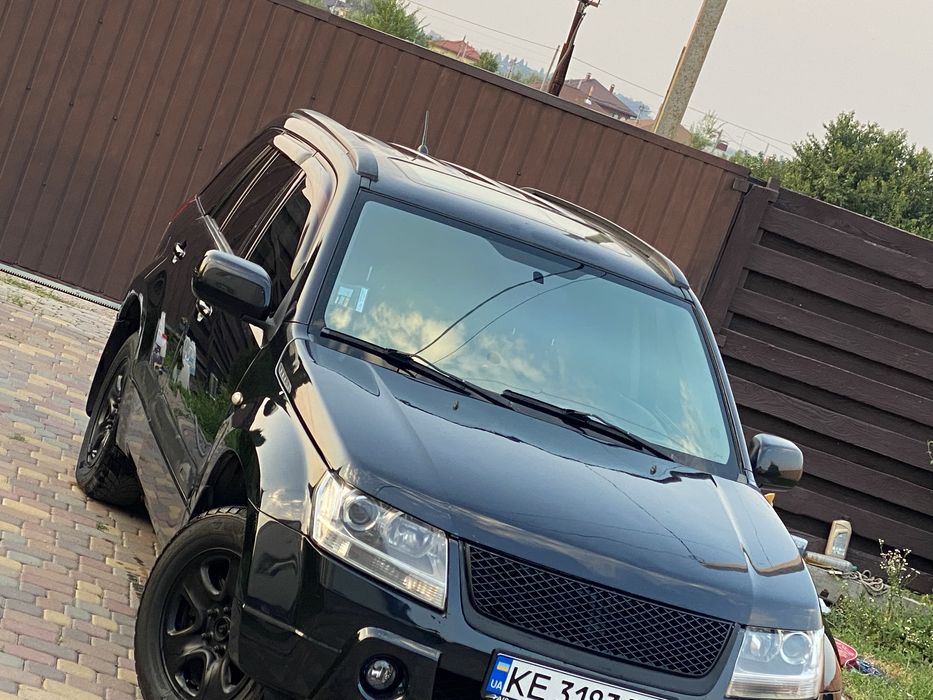 Продам Suzuki Grand Vitara 2.0