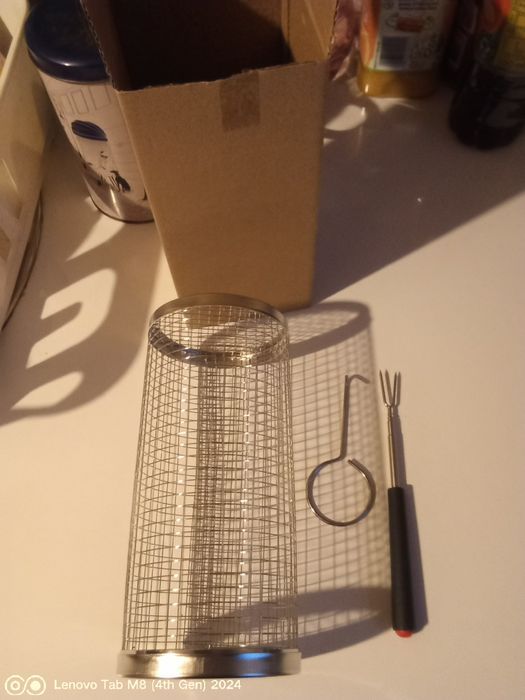 *Koszyczek do grillowania*