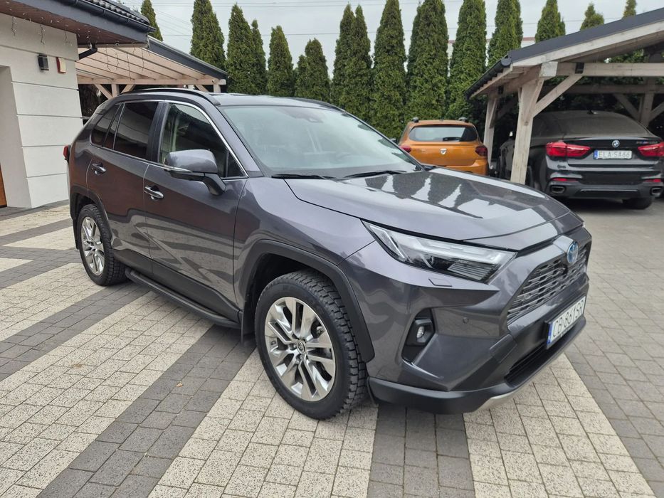 Toyota RAV4 Salon Polska . 1 właściciel , serwis Hybrid 2025r Vat 19 tys km