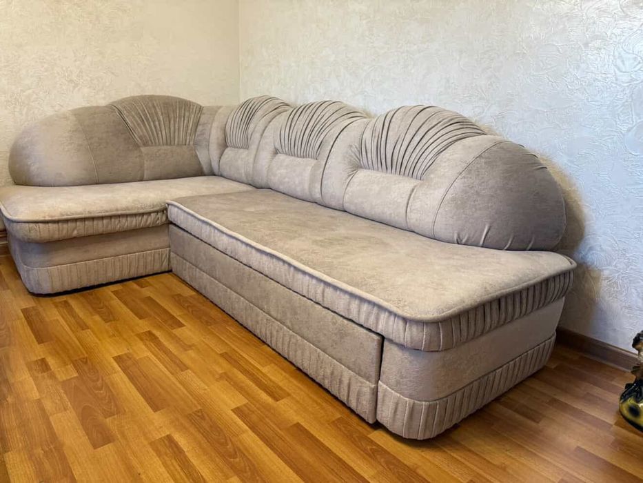 Диван,угловий тканина