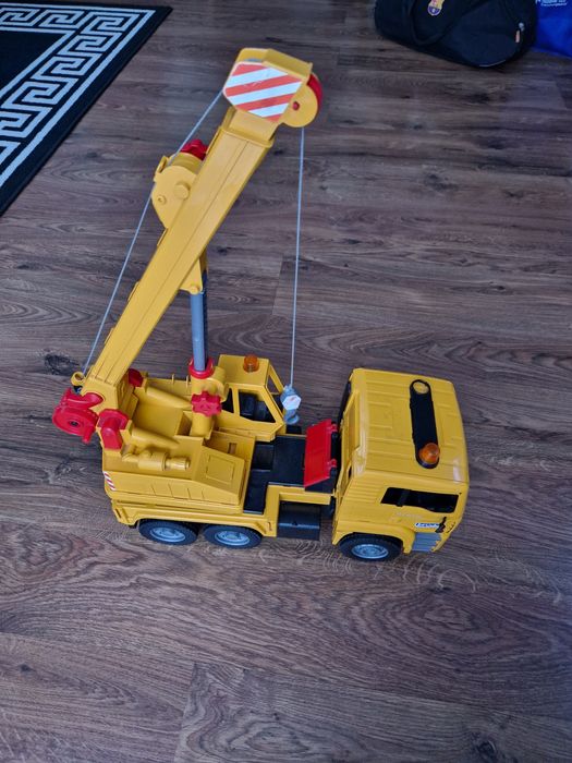 Bruder dżwig MAN 02754.