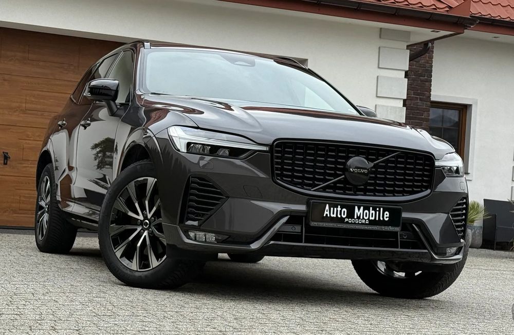 Volvo XC 60 35000 KM ! R DESIGN+BLACK EDITION* AWD* Hak *Harman Kardon