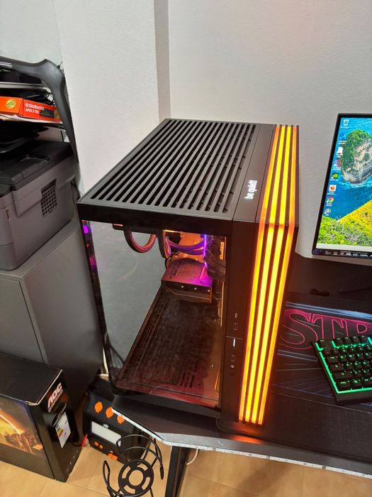PC Gaming 9800x3d 64gb ram 2tb Grafica 5700XT NOVO 3 anos Fatura