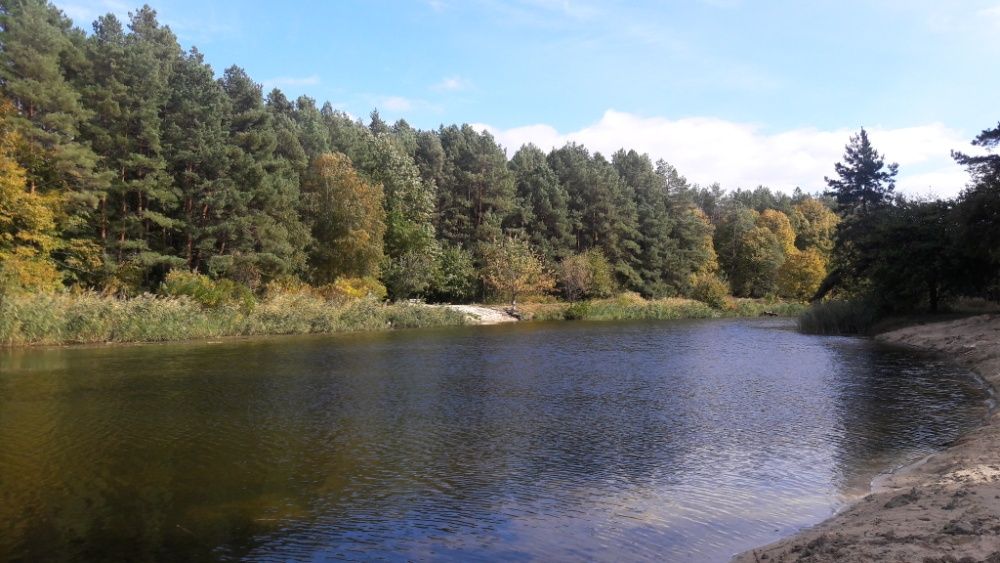 Продается новый дом с террасой \ возле . воды \.