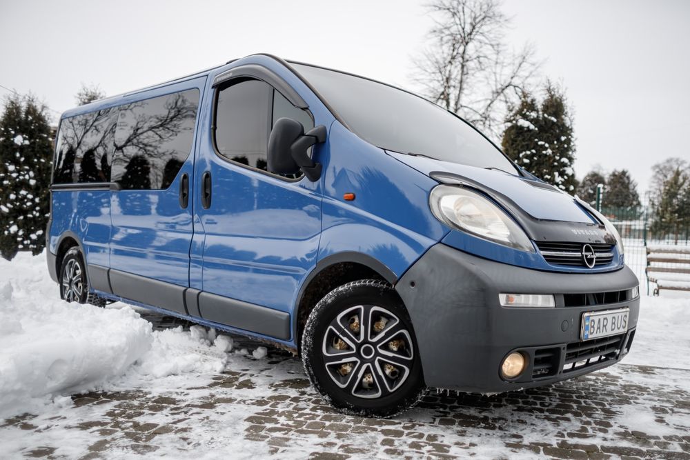 Продам Opel Vivaro Long 1.9 Пасажир 9 місць