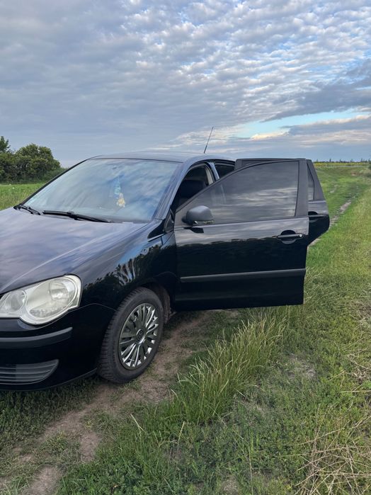 Автомобіль Volkswagen polo