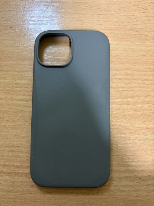 Чохли на iPhone 15 ідеальний стан