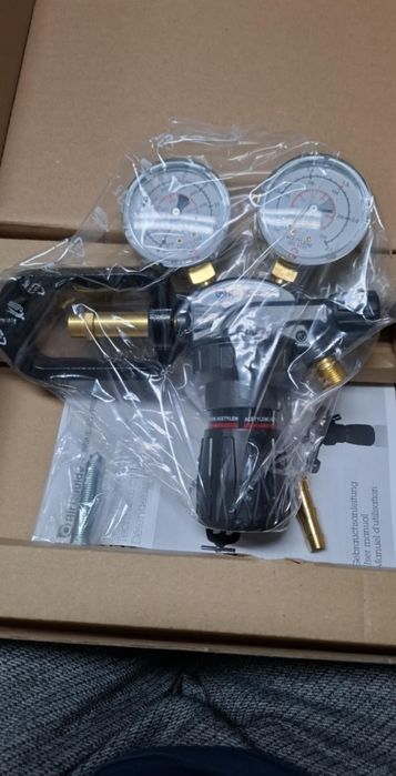 Reduktor ciśnienia gazu.