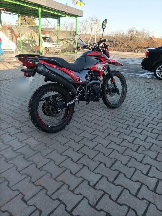 Продам мотоцикл форте 250