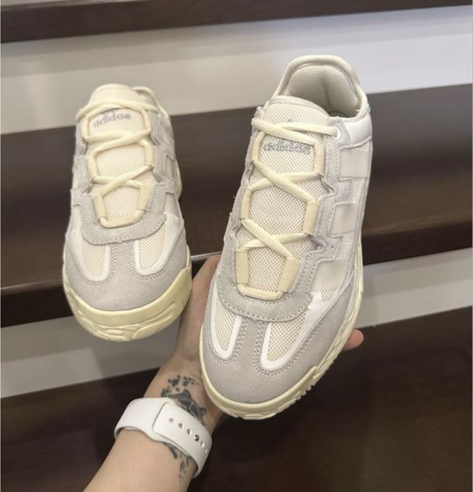 Adidas niteball cream