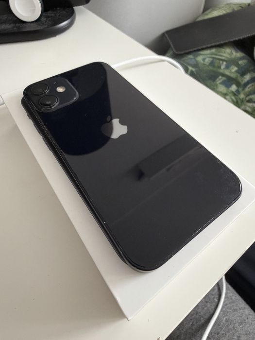 iPhone 12 mini 64GB czarny 76% baterii