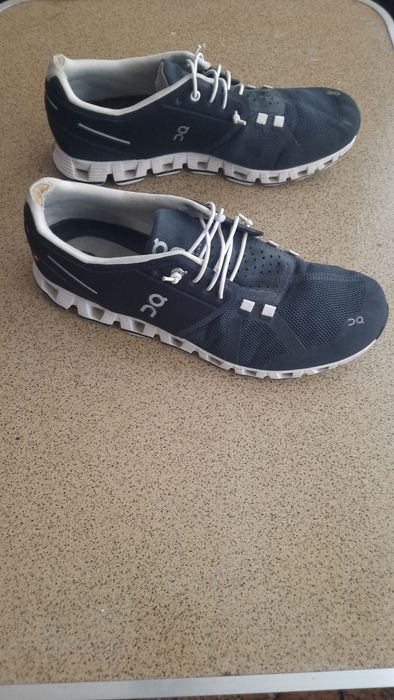 Кросівки  On Cloud  42,43