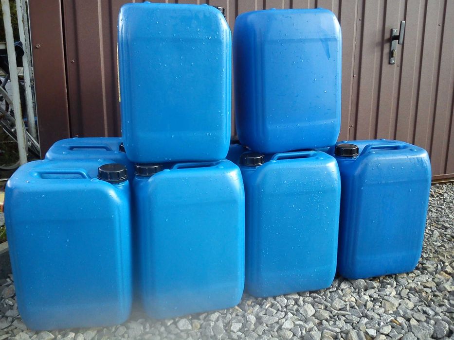 Bańki-Karnistry plastikowe-22-25litr.-spożywka