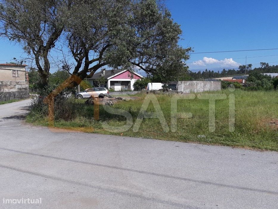 VISEU-NELAS-EXCLUSIVO: Terreno ÚNICO para Construção - Canas de Sen...