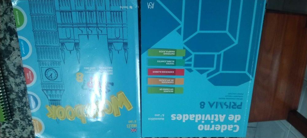 Livros de fichas 8 ano