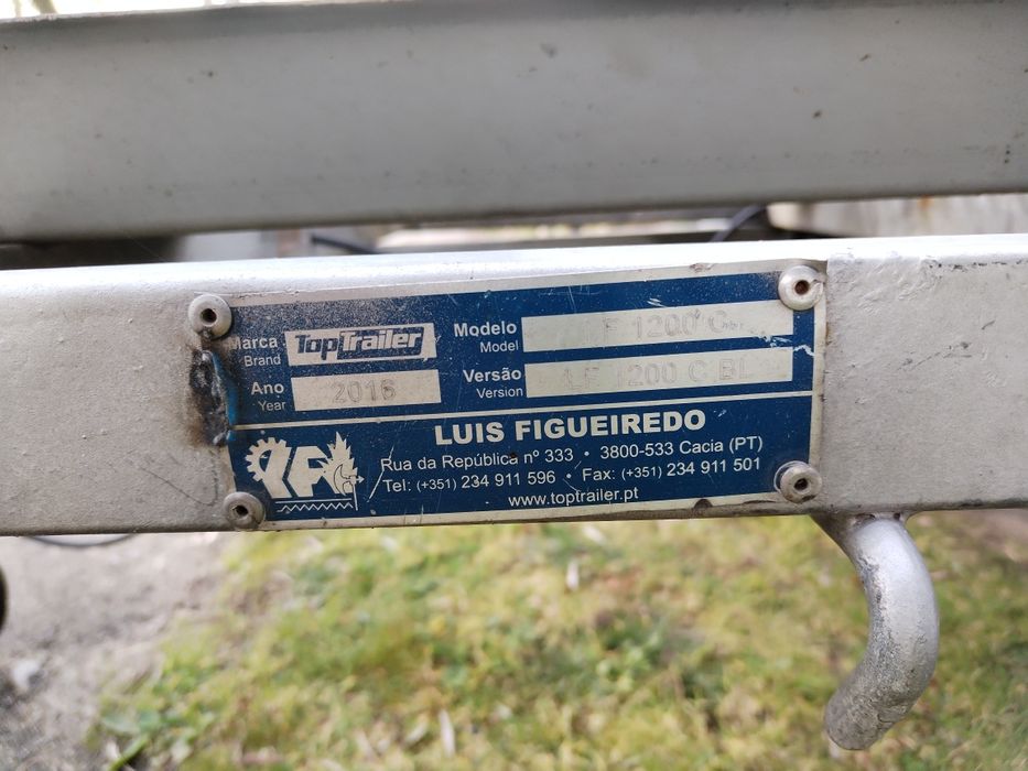 Reboque para 2 motas