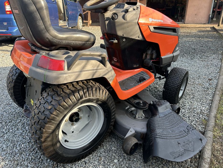 Kosiarka traktorek husqvarna grh 260