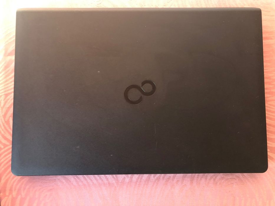 Portable FUJITSU Lifebook Series A Intel Core i5 2.7GHz - 8GB RAM64585126561922121