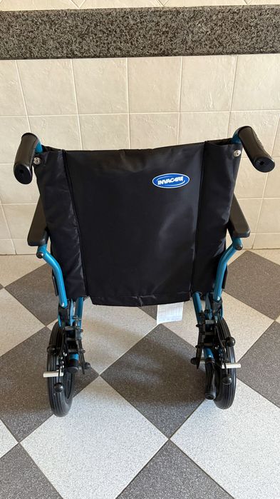 Cadeira de Rodas Invacare
