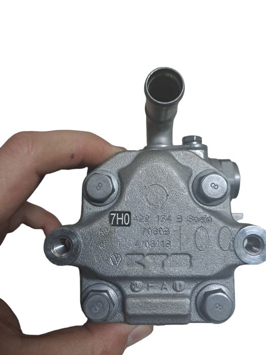 Продам оригінальний відновлений насос VW T5, Touareg, caddy