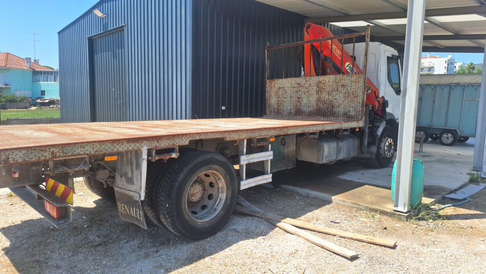 Renault Magnum 220 dci Grua