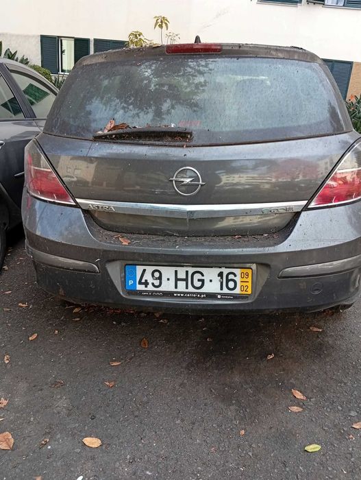 Opel Astra 1.7CDTI 2009 110cv. Caixa de 6V,  Bom preço  , Carro em excelente estado .  Funcionavel e em andamento. Para Peças . Motivo PM. — photo 2