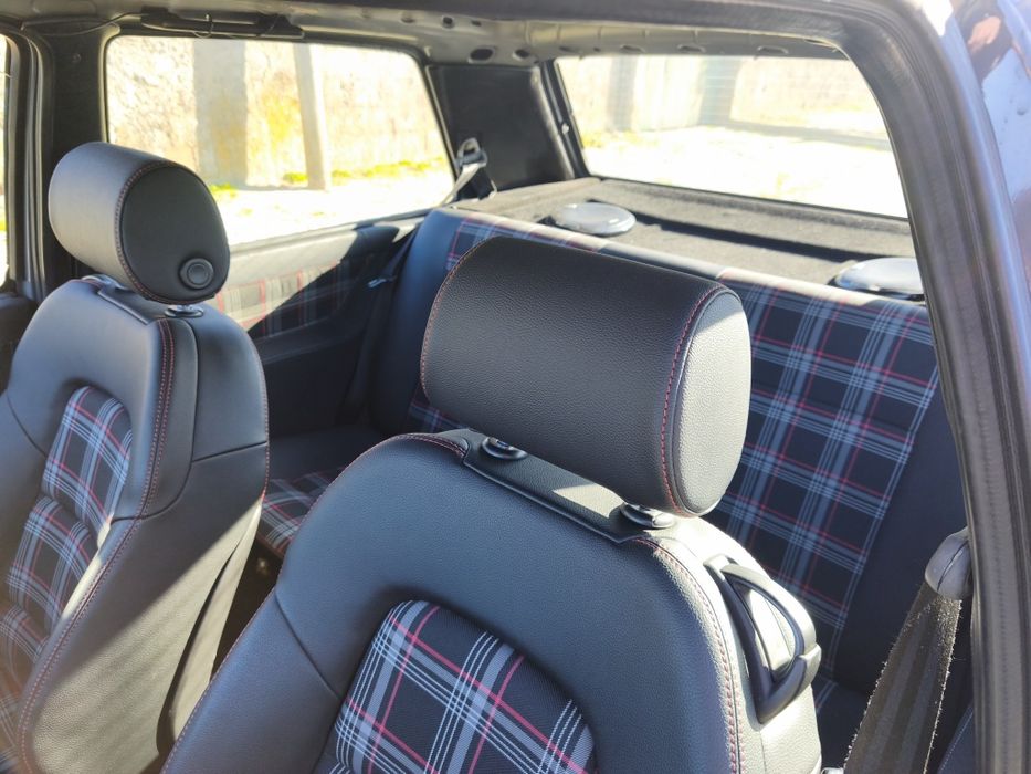 Volkswagen Golf 1.6 TD