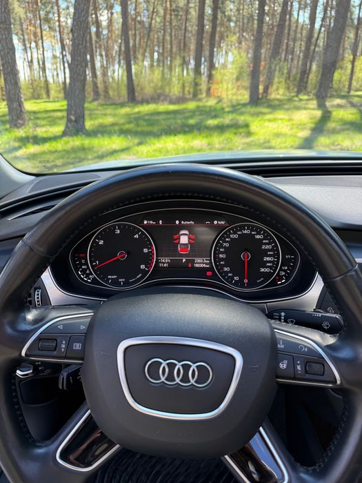 Audi a6c7 2016 рік Офіційний автомобіль