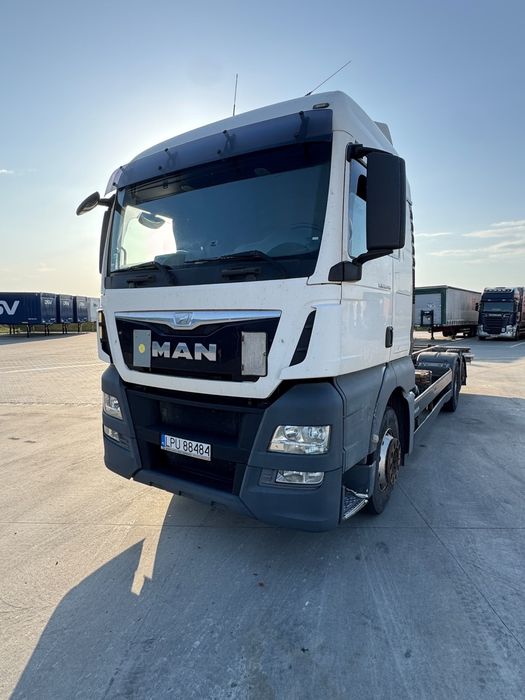 MAN