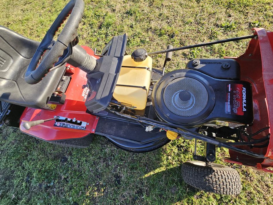 Traktorek kosiarka MTD