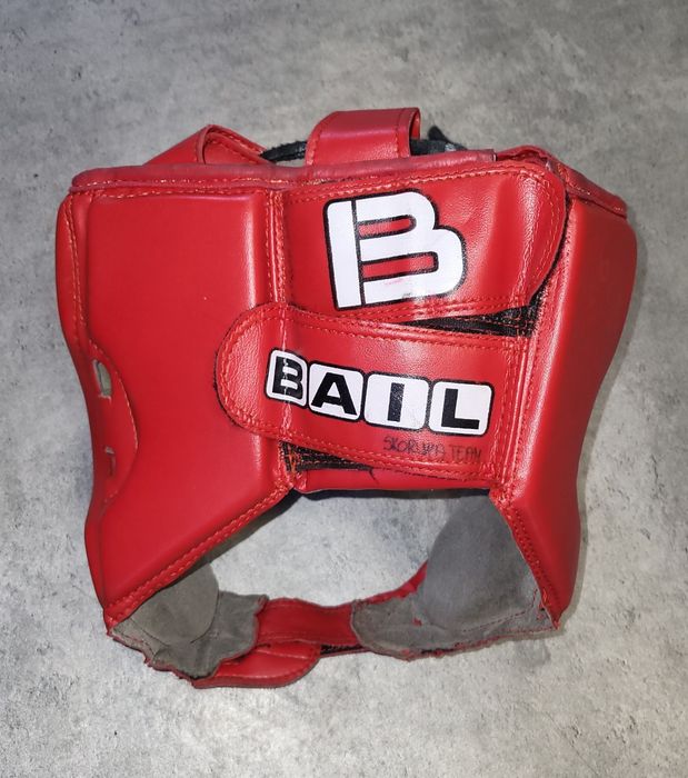 Kask sparingowy BAIL