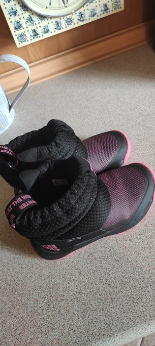 buty zimowe Adidas dla dziewczynki rozmiar 30