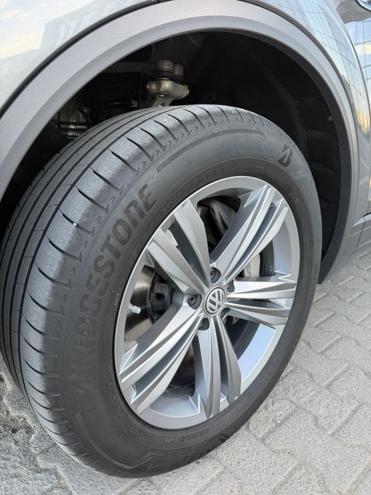 Volkswagen VW Touareg CR 3.0TFSI рік 2018