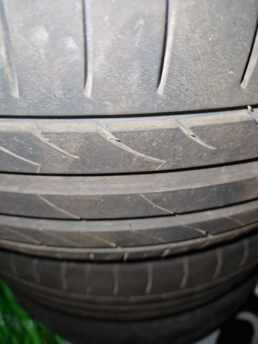 4 Jantes MOMO R17 4×100  C/ PNEUS