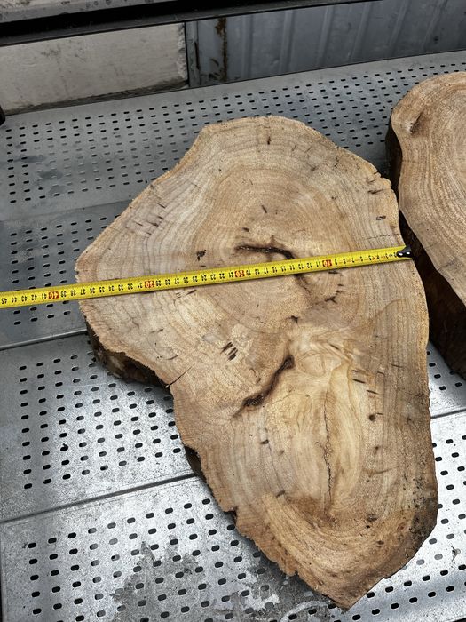 Plastry drewna na stolik kawowy