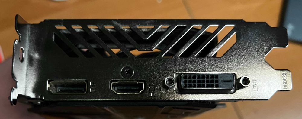 GTX 1650 SUPER Gigabyte