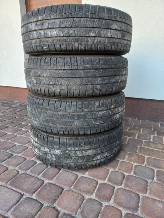 4x Opona zimowa kleber translator 215/65/16c