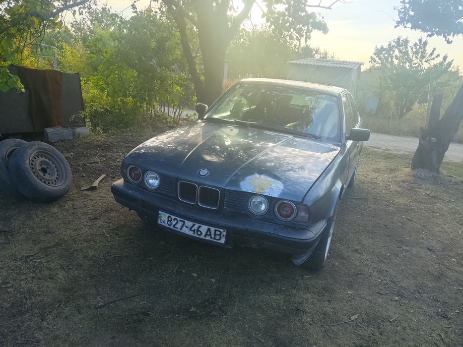 продам БМВ е34 м20б25