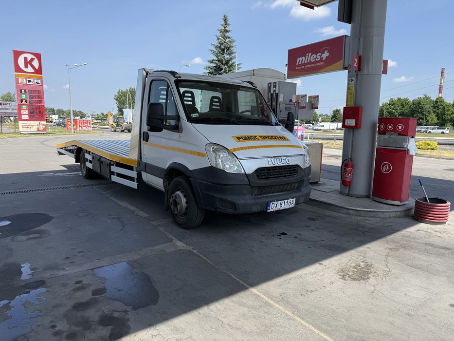Pomoc drogowa Wrocław 5miejsc holowanie laweta transport Wroclaw
