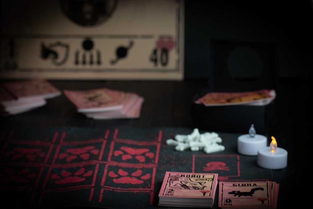 Гра карточна Inscryption