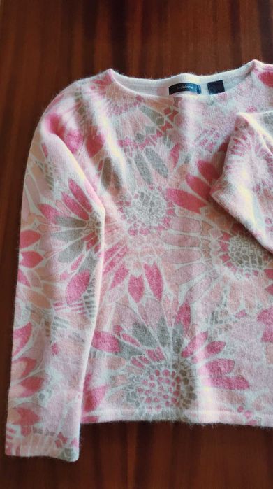 Светр  ангоровий