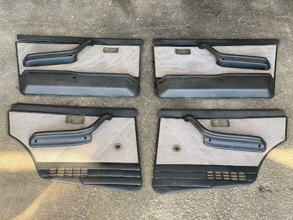 Quartelas / Forras das Portas FIAT UNO (146_)