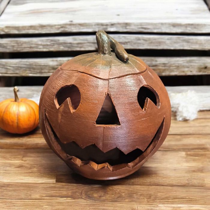 Ceramiczna Dynia na Halloween – 19 cm x 17 cm - Rękodzieło**